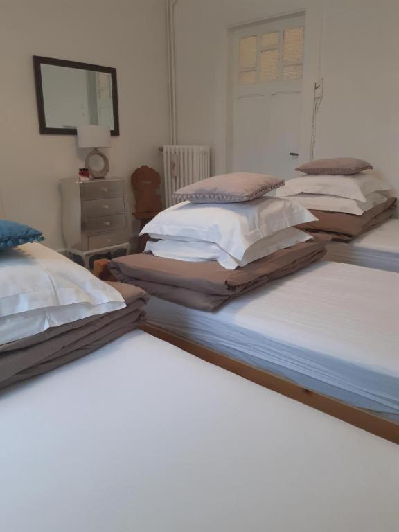 La Maison Horlogere , Spas Et Bain Nordique Les Fontenelles Extérieur photo