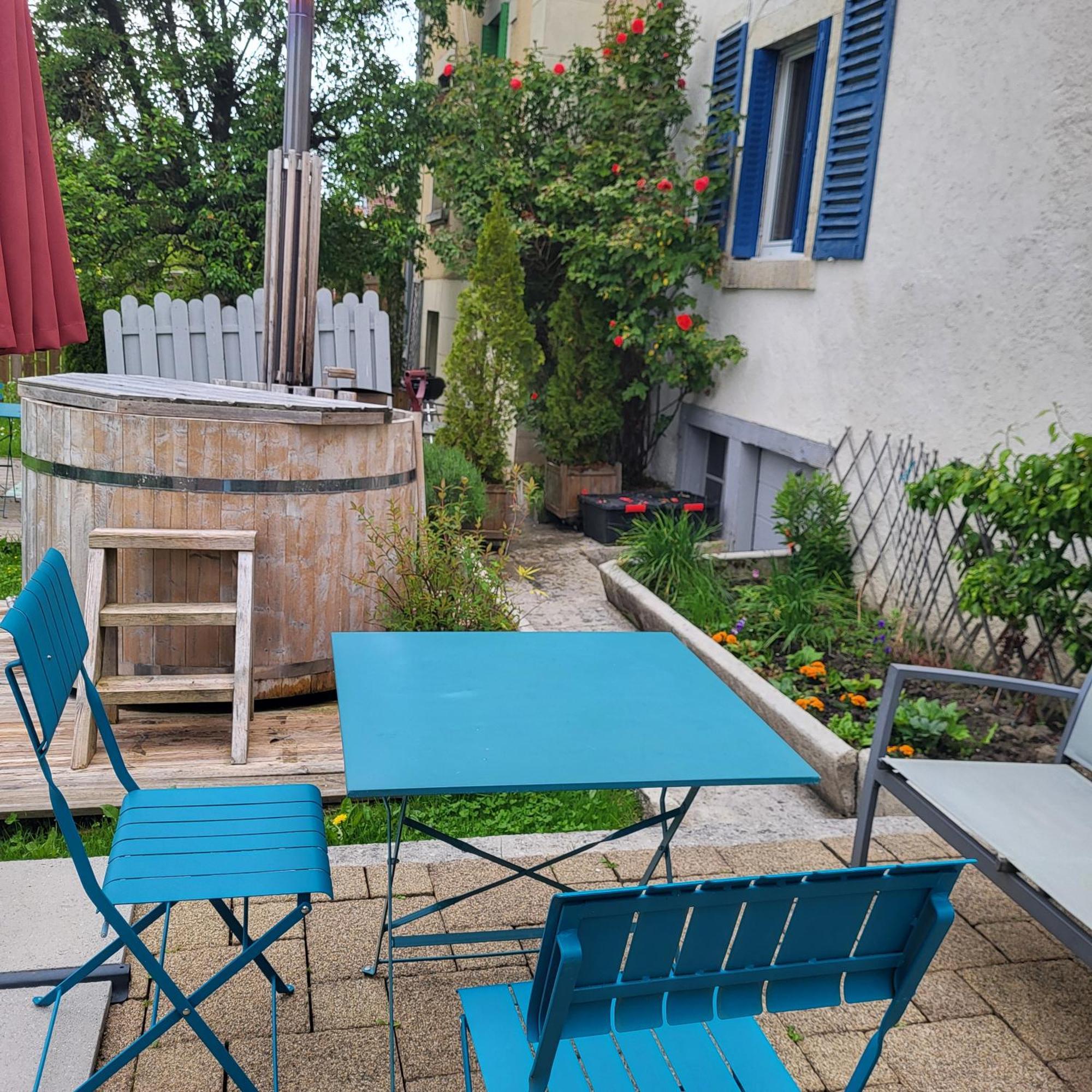 La Maison Horlogere , Spas Et Bain Nordique Les Fontenelles Extérieur photo